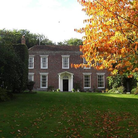 Stowting Hill House Bed & Breakfast Ashford  Exterior photo