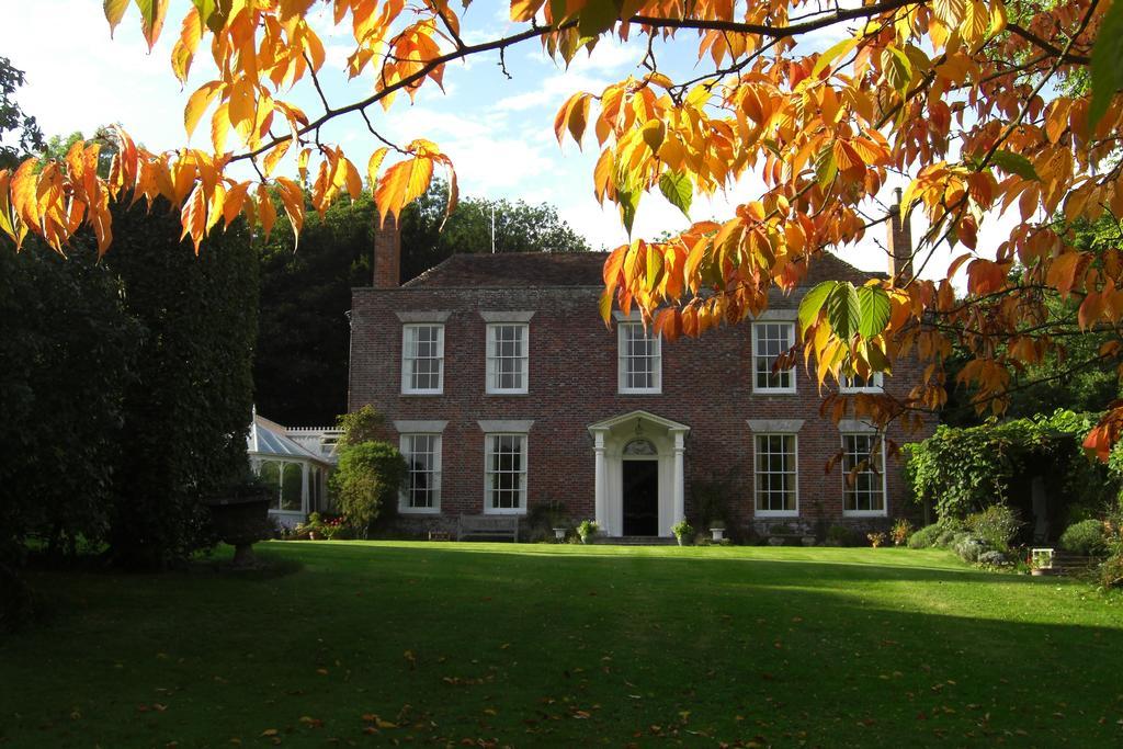 Stowting Hill House Bed & Breakfast Ashford  Exterior photo